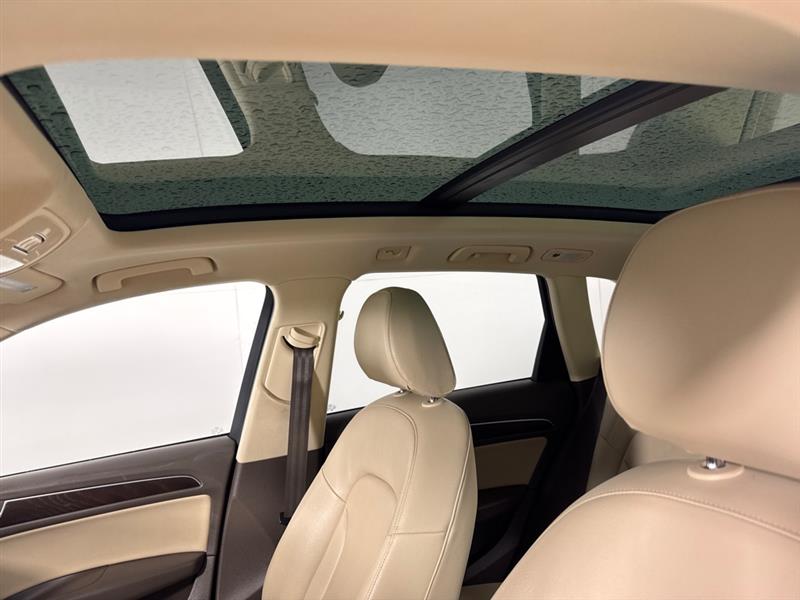 Audi Q5 2.0T Premium quattro 2016