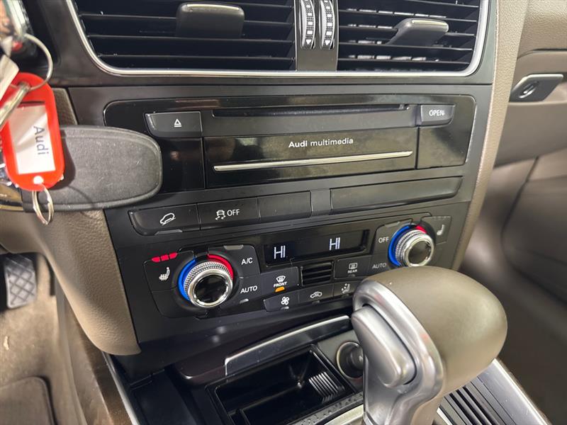 Audi Q5 2.0T Premium quattro 2016