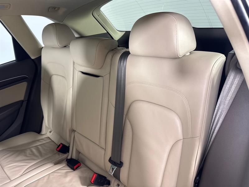 Audi Q5 2.0T Premium quattro 2016