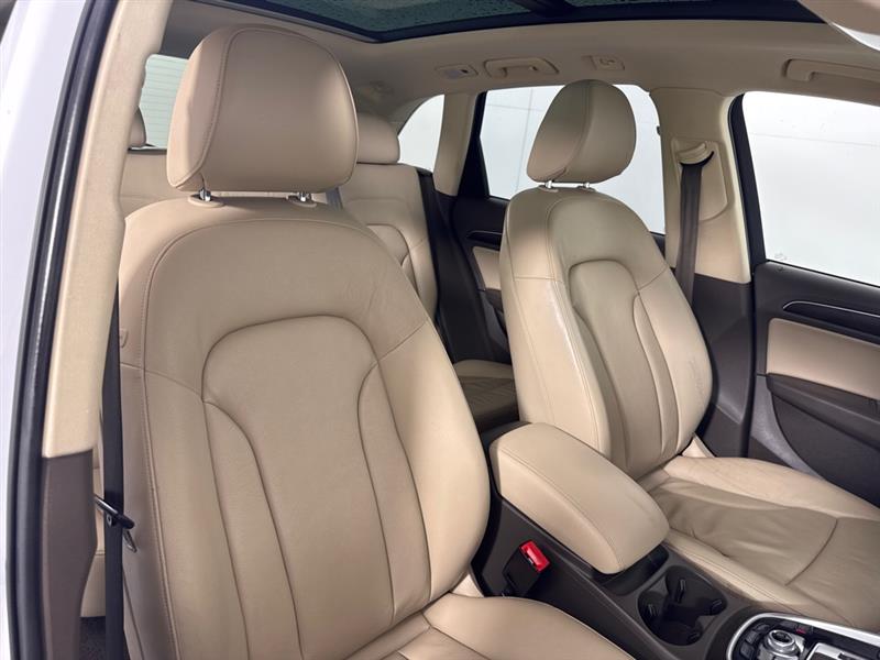 Audi Q5 2.0T Premium quattro 2016