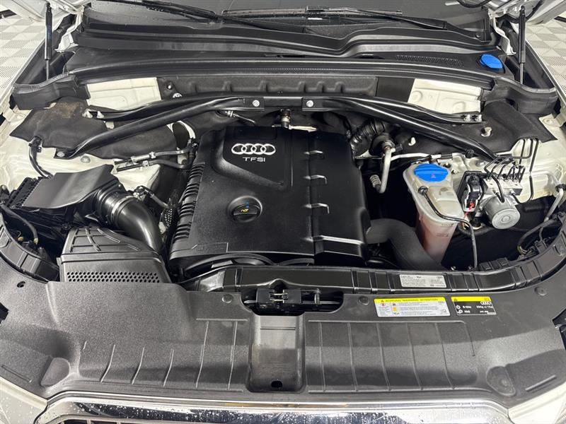 Audi Q5 2.0T Premium quattro 2016