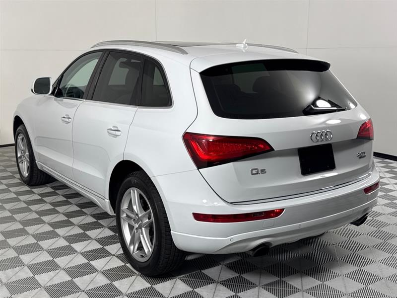 Audi Q5 2.0T Premium Plus quattro 2017