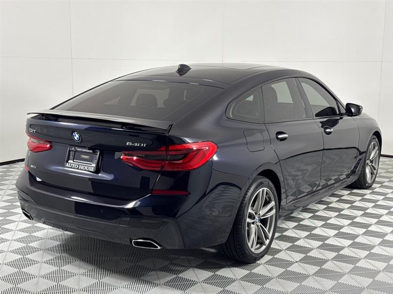 BMW 6-Series Gran Turismo 640i xDrive 2018