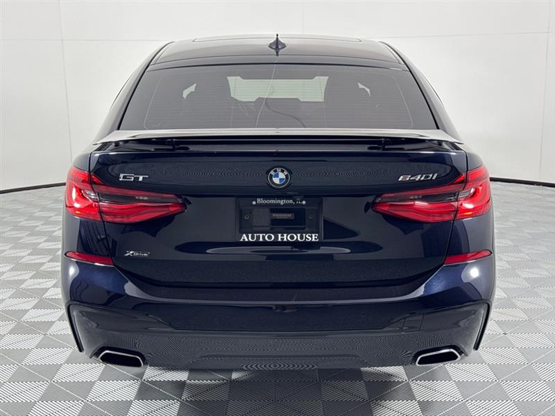 BMW 6-Series Gran Turismo 640i xDrive 2018