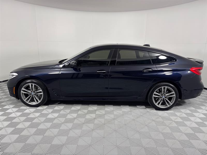 BMW 6-Series Gran Turismo 640i xDrive 2018