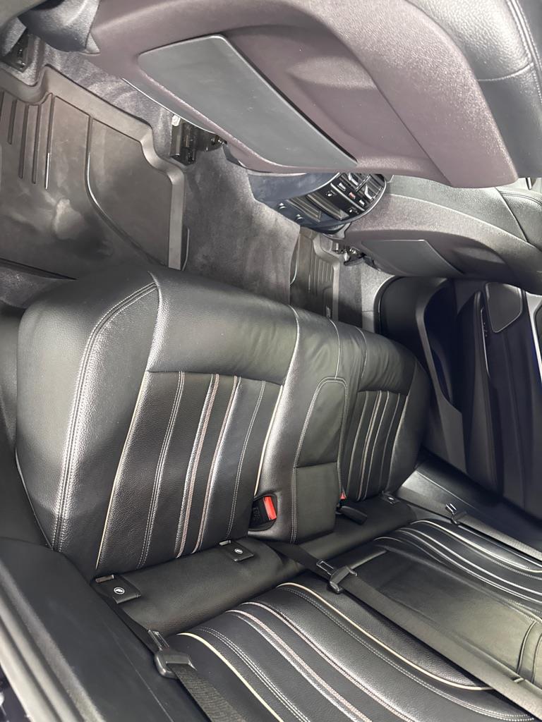 BMW 6-Series Gran Turismo 640i xDrive 2018