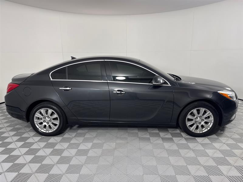 Buick Regal Premium 1 2012
