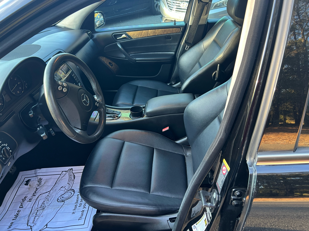 Mercedes-Benz C-Class  2007 Mercedes-Benz C-Class  2007