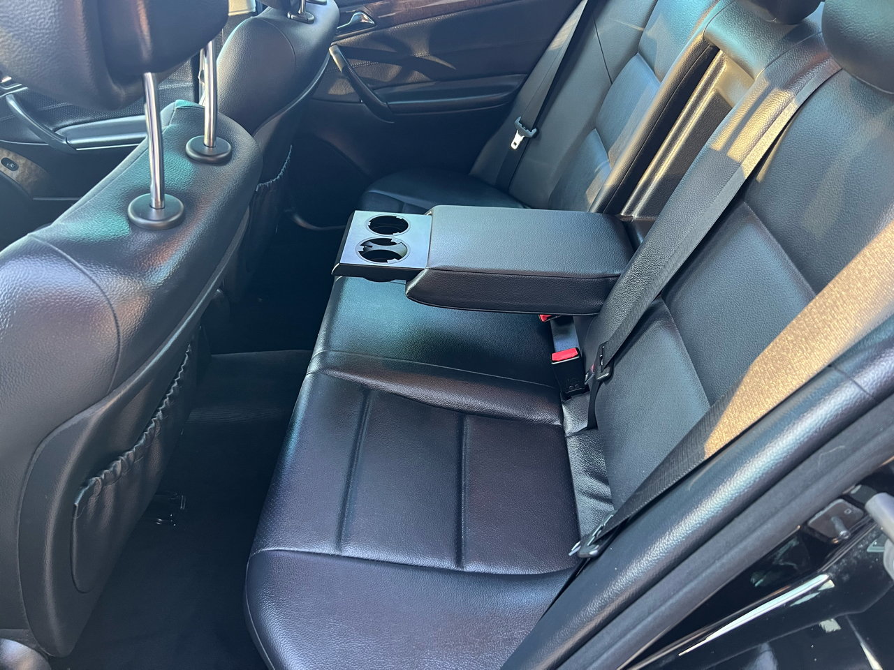 Mercedes-Benz C-Class  2007 Mercedes-Benz C-Class  2007