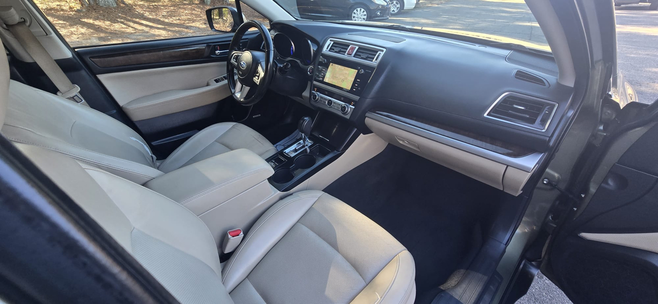 Subaru Outback  2015