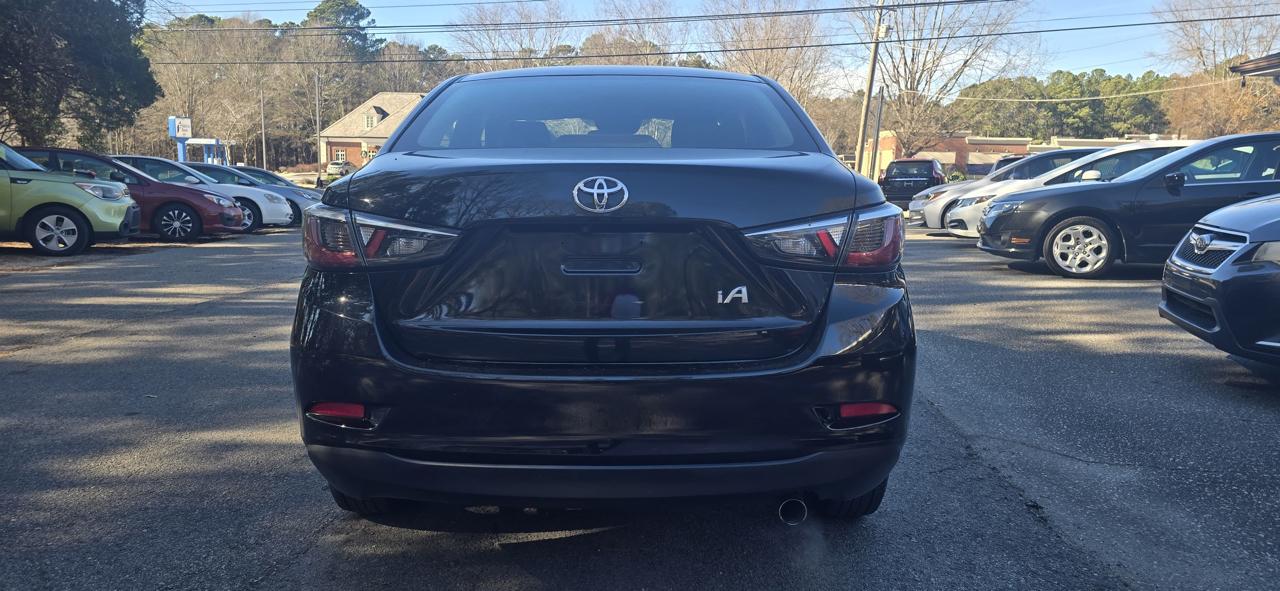 Toyota Yaris iA  2018