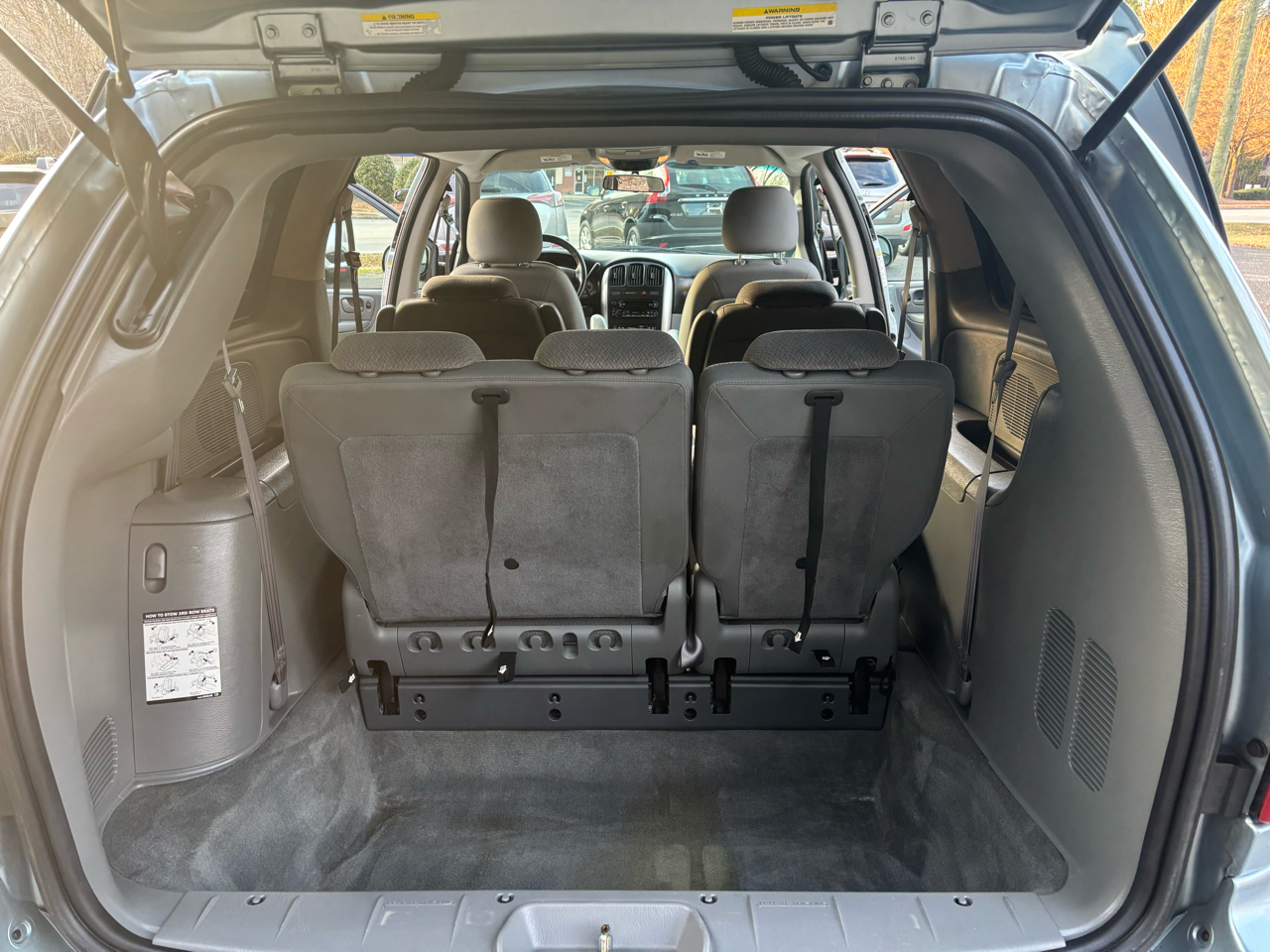 Chrysler Town & Country  2005