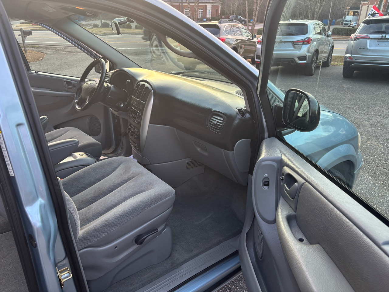 Chrysler Town & Country  2005