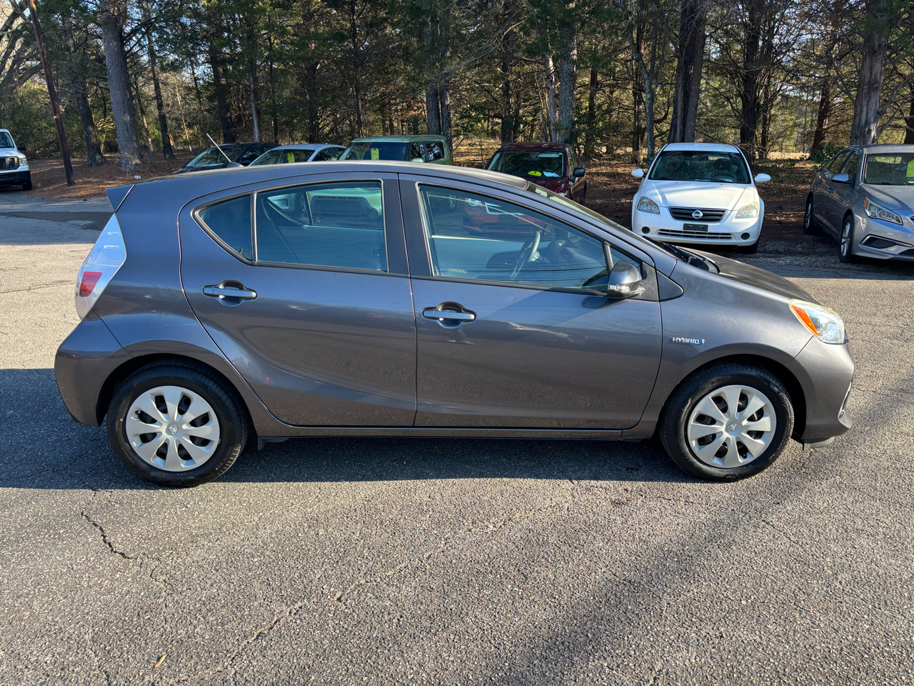 Toyota Prius c  2014
