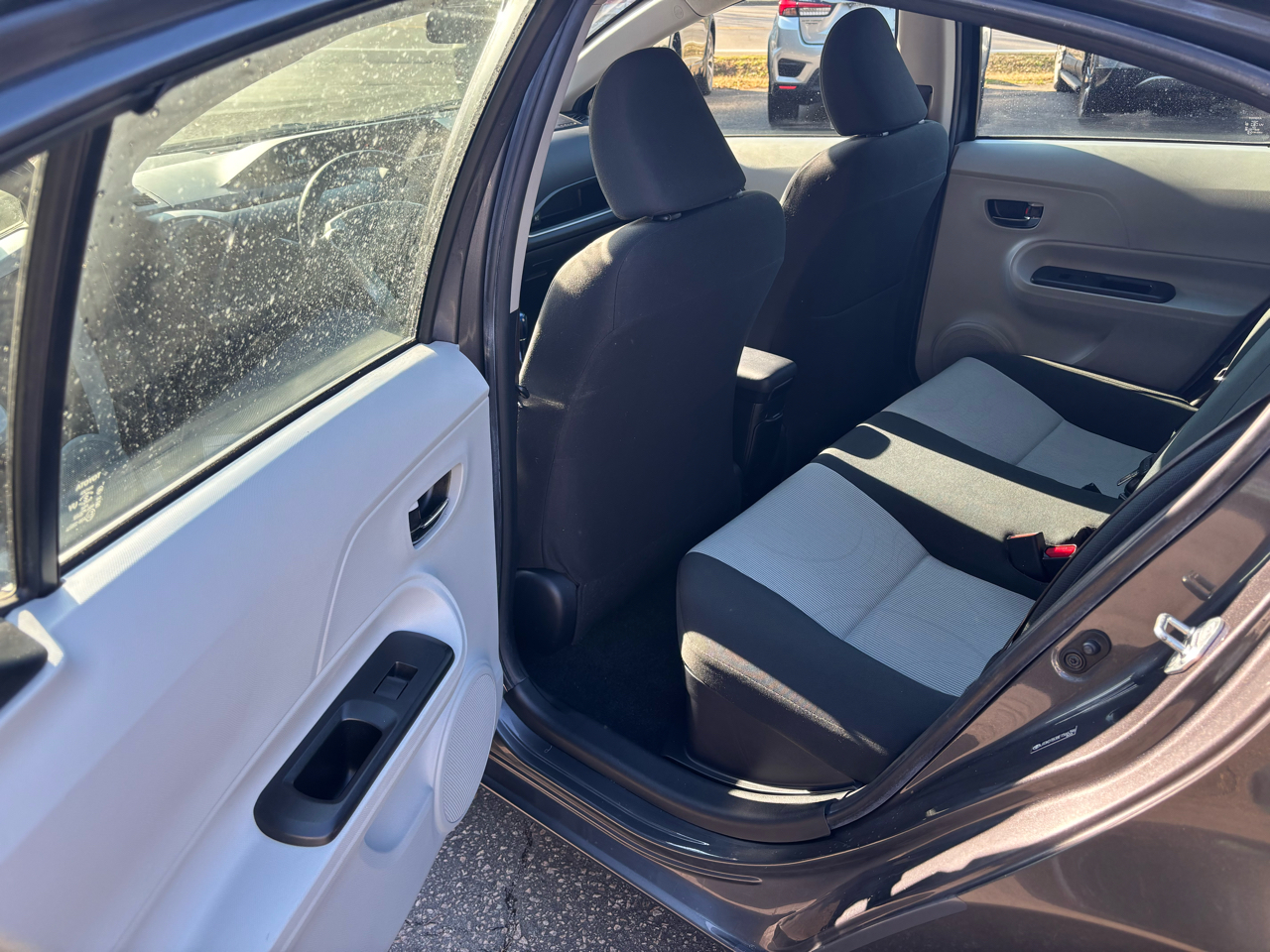 Toyota Prius c  2014