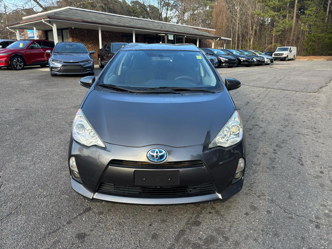 Toyota Prius c  2014