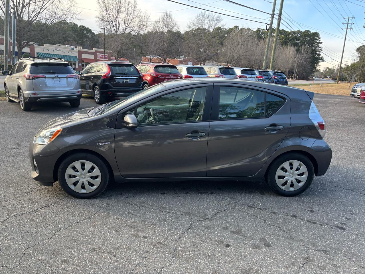 Toyota Prius c  2014