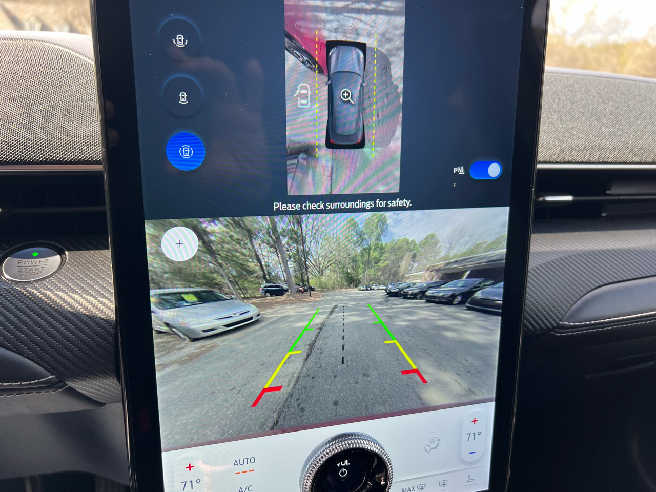 Ford Mustang Mach-E  2022