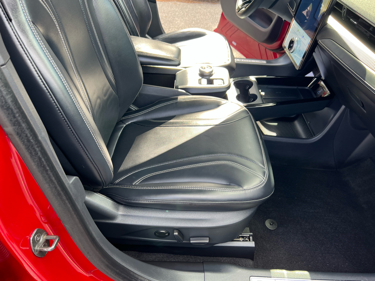 Ford Mustang Mach-E  2022