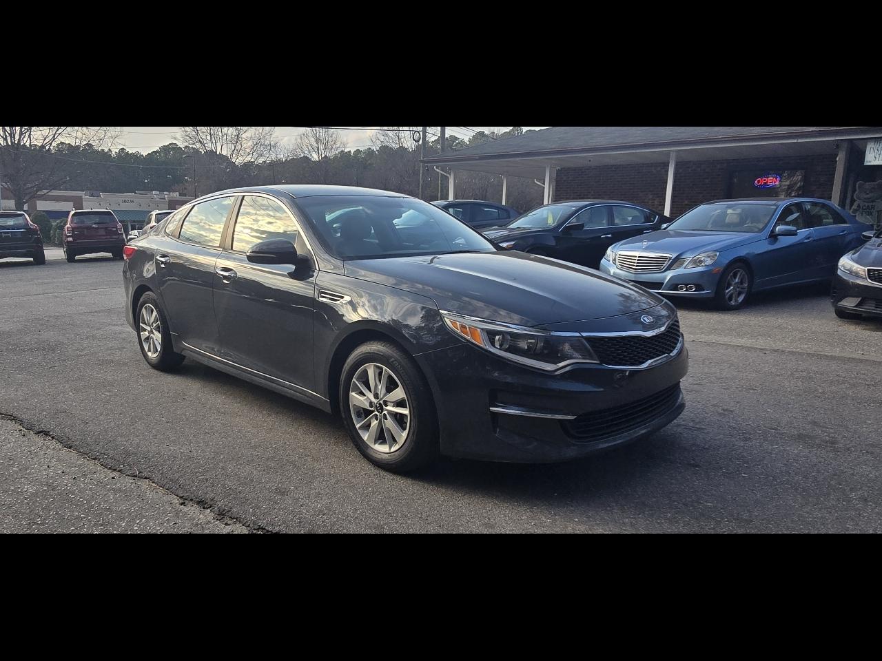 Kia Optima 4dr Sdn LX 2016