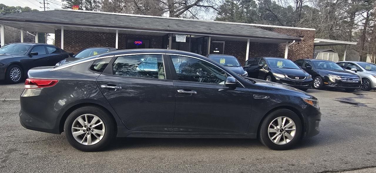 Kia Optima 4dr Sdn LX 2016