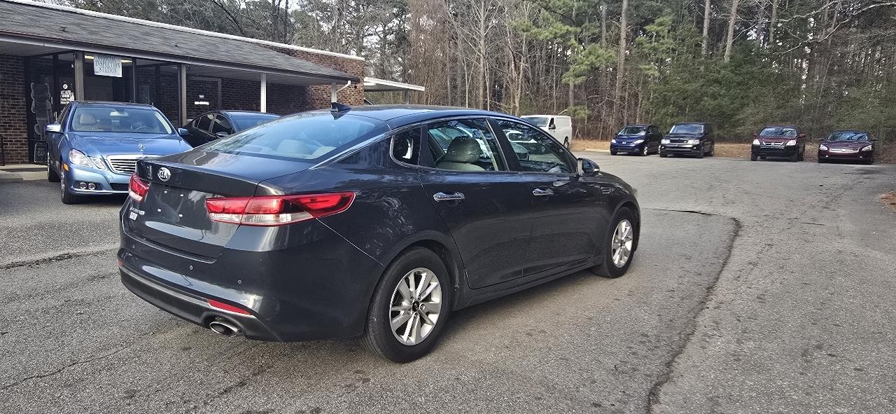 Kia Optima 4dr Sdn LX 2016