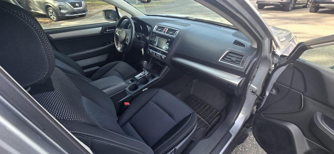 Subaru Outback 4dr Wgn 2.5i Premium 2015