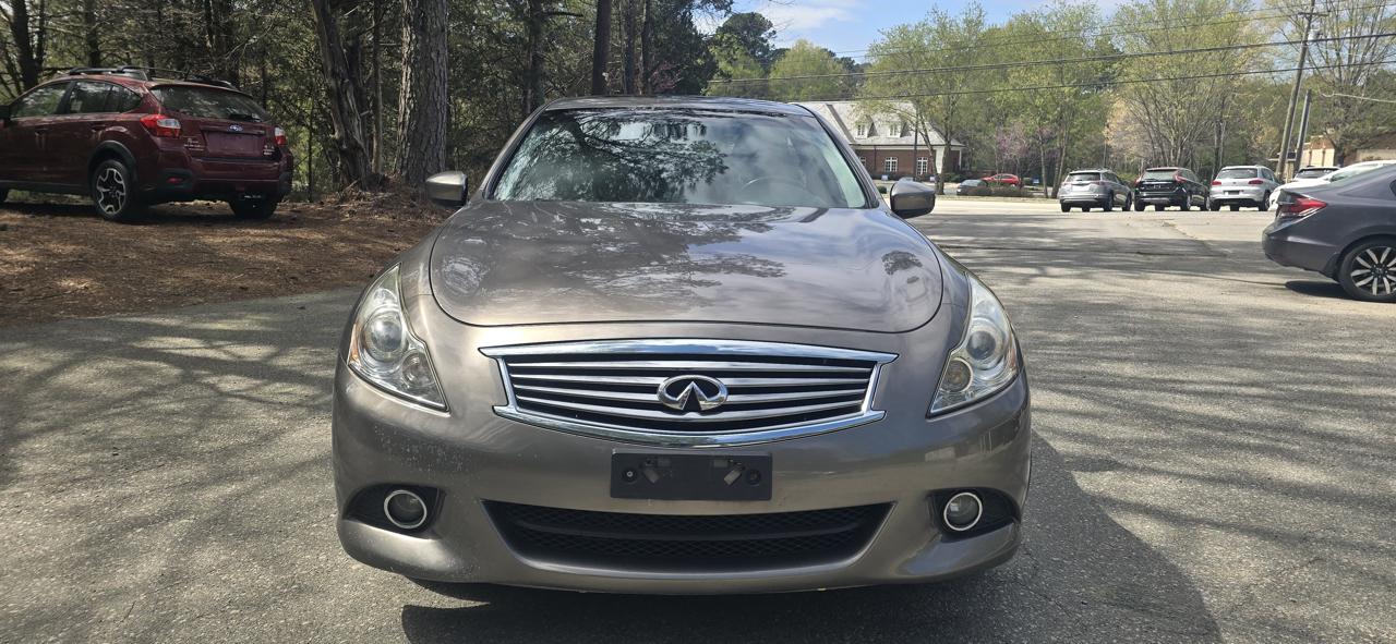 Infiniti G37 Sedan 4dr x AWD 2011