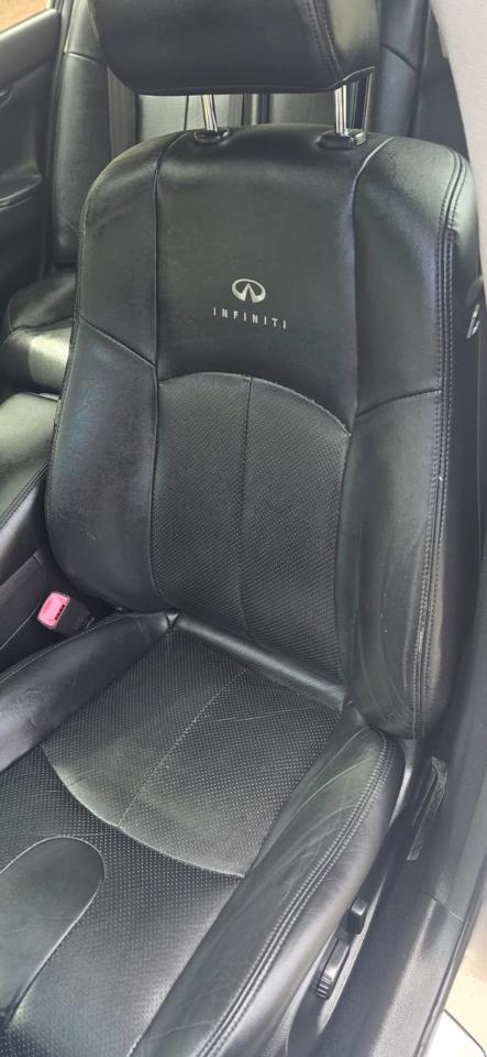 Infiniti G37 Sedan 4dr x AWD 2011