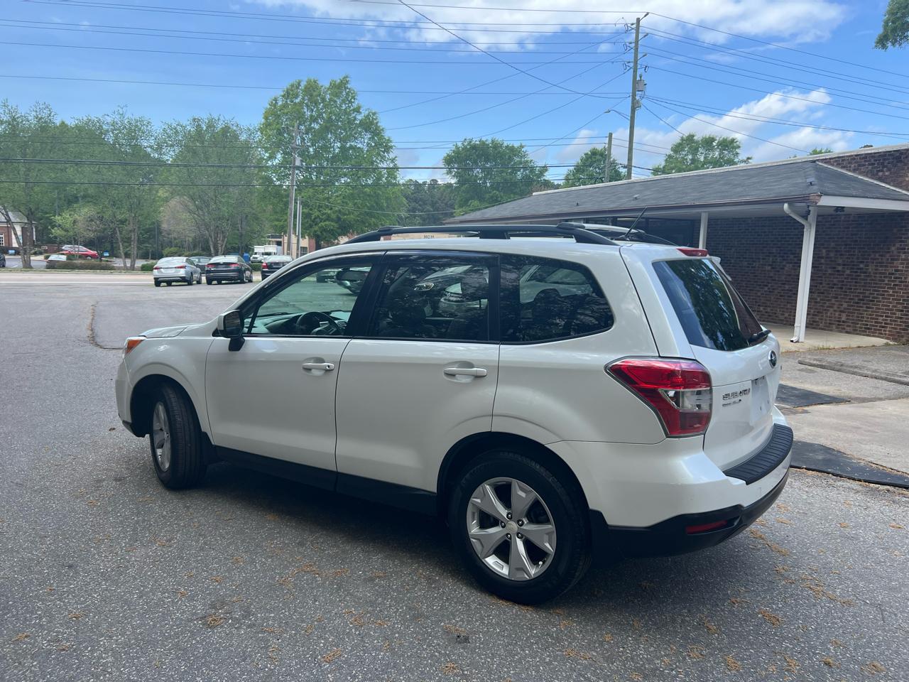 Subaru Forester 4dr CVT 2.5i Premium PZEV 2015