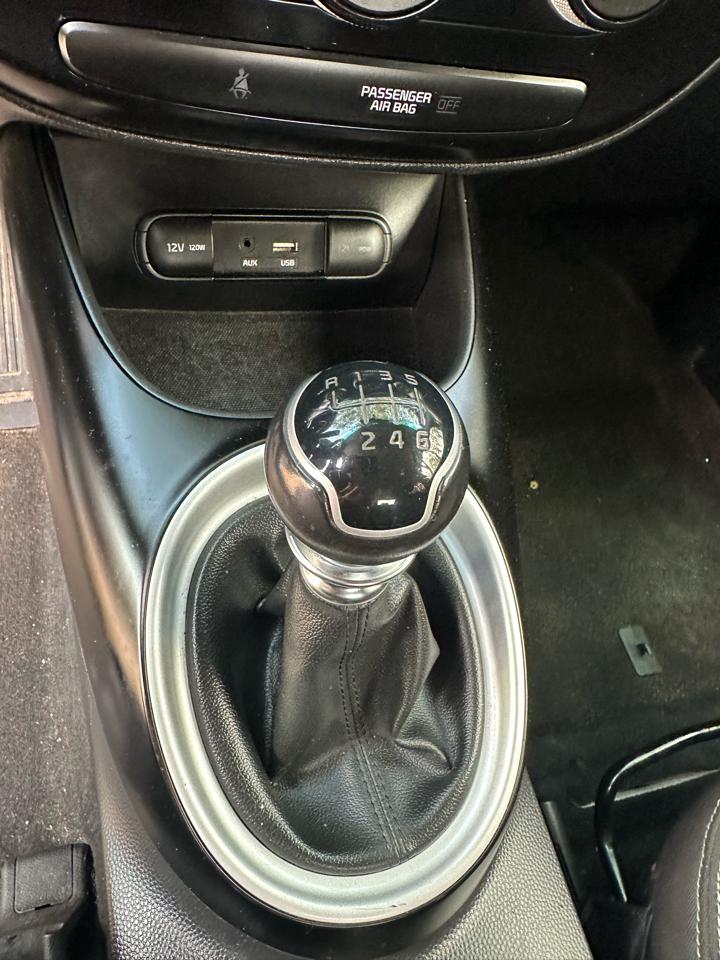 Kia Soul Base Manual 2017