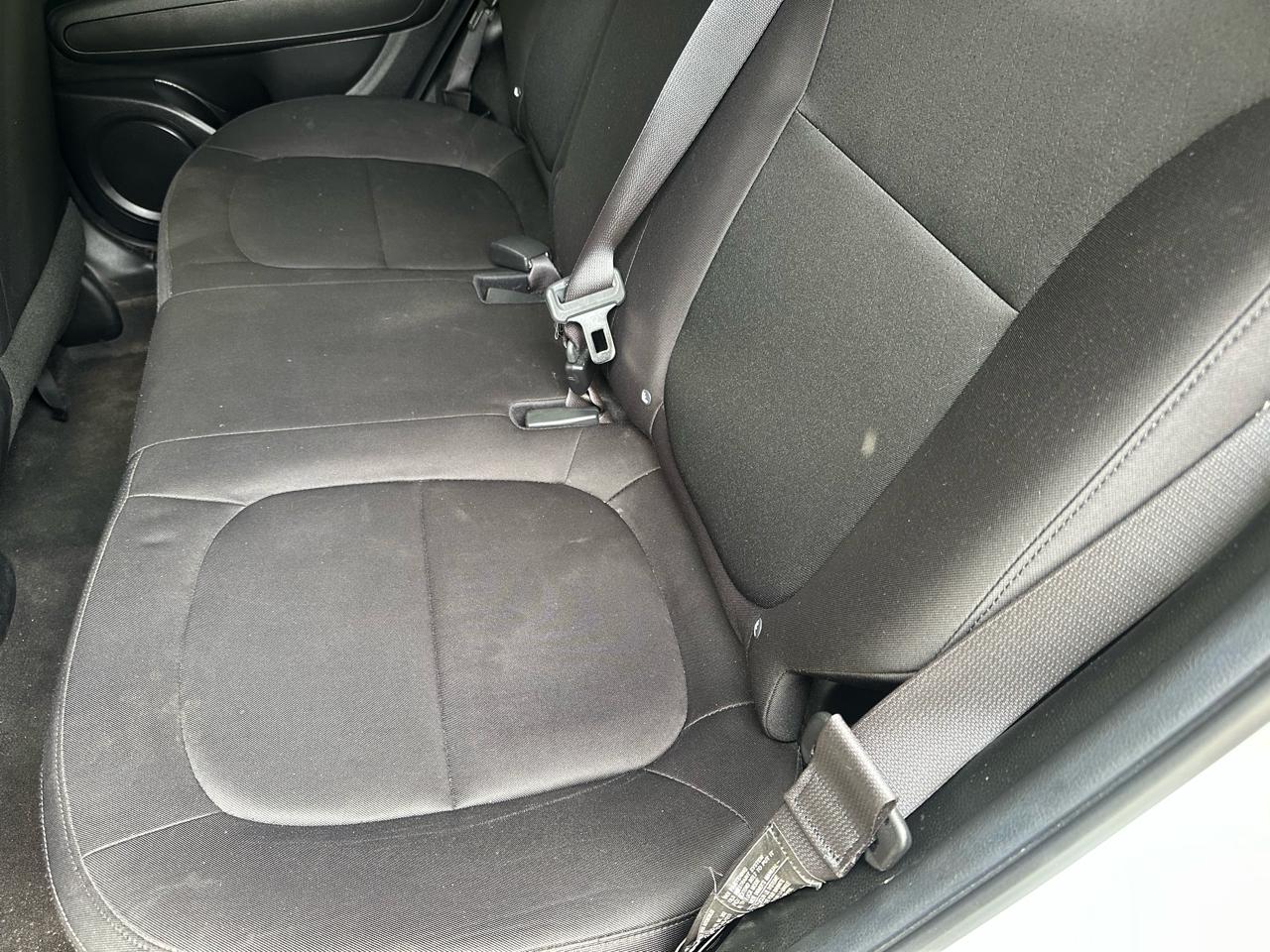 Kia Soul Base Manual 2017