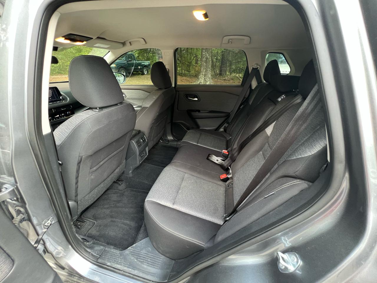 Nissan Rogue FWD SV 2021