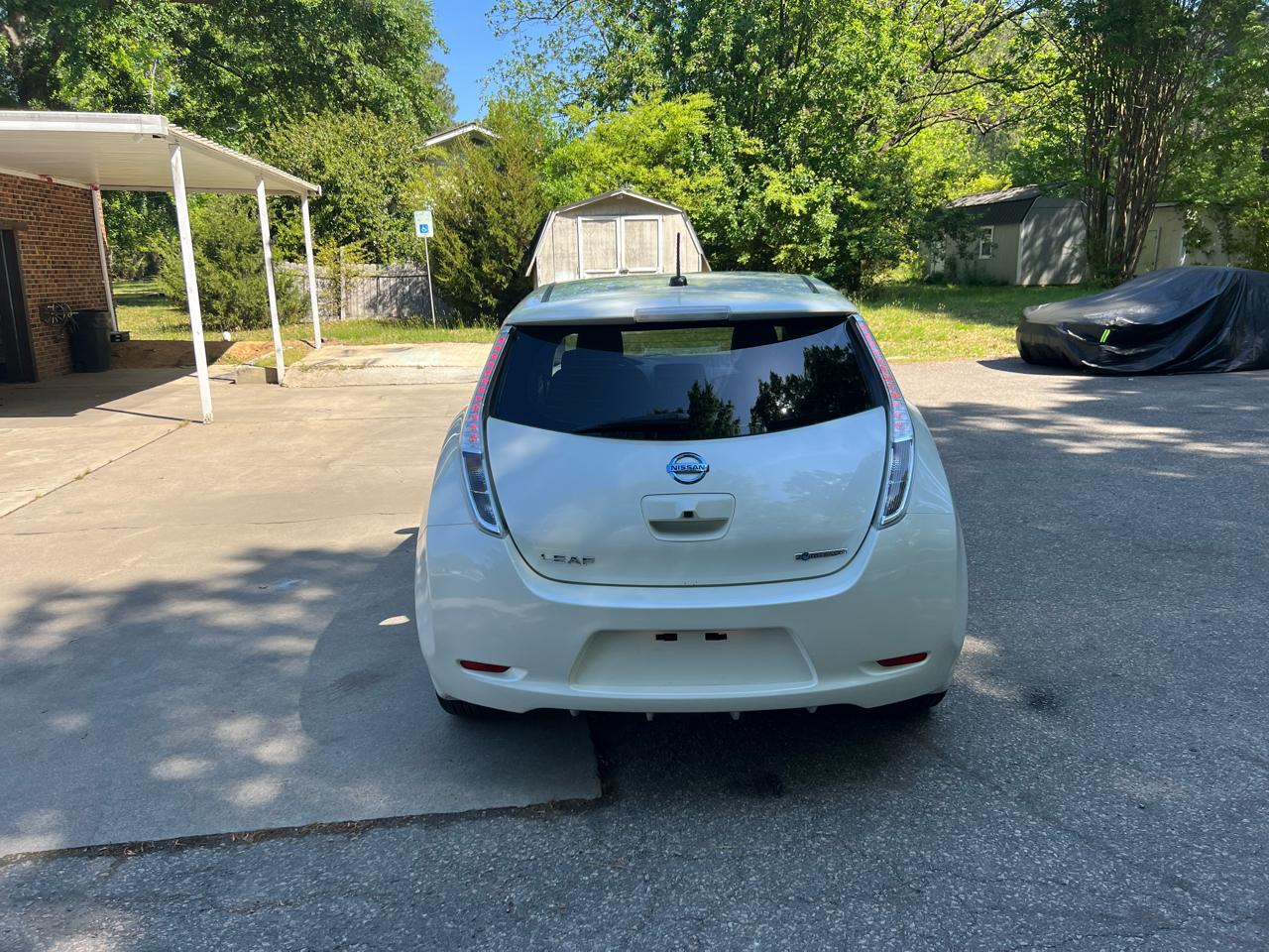 Nissan Leaf 4dr HB SV *Ltd Avail* 2015