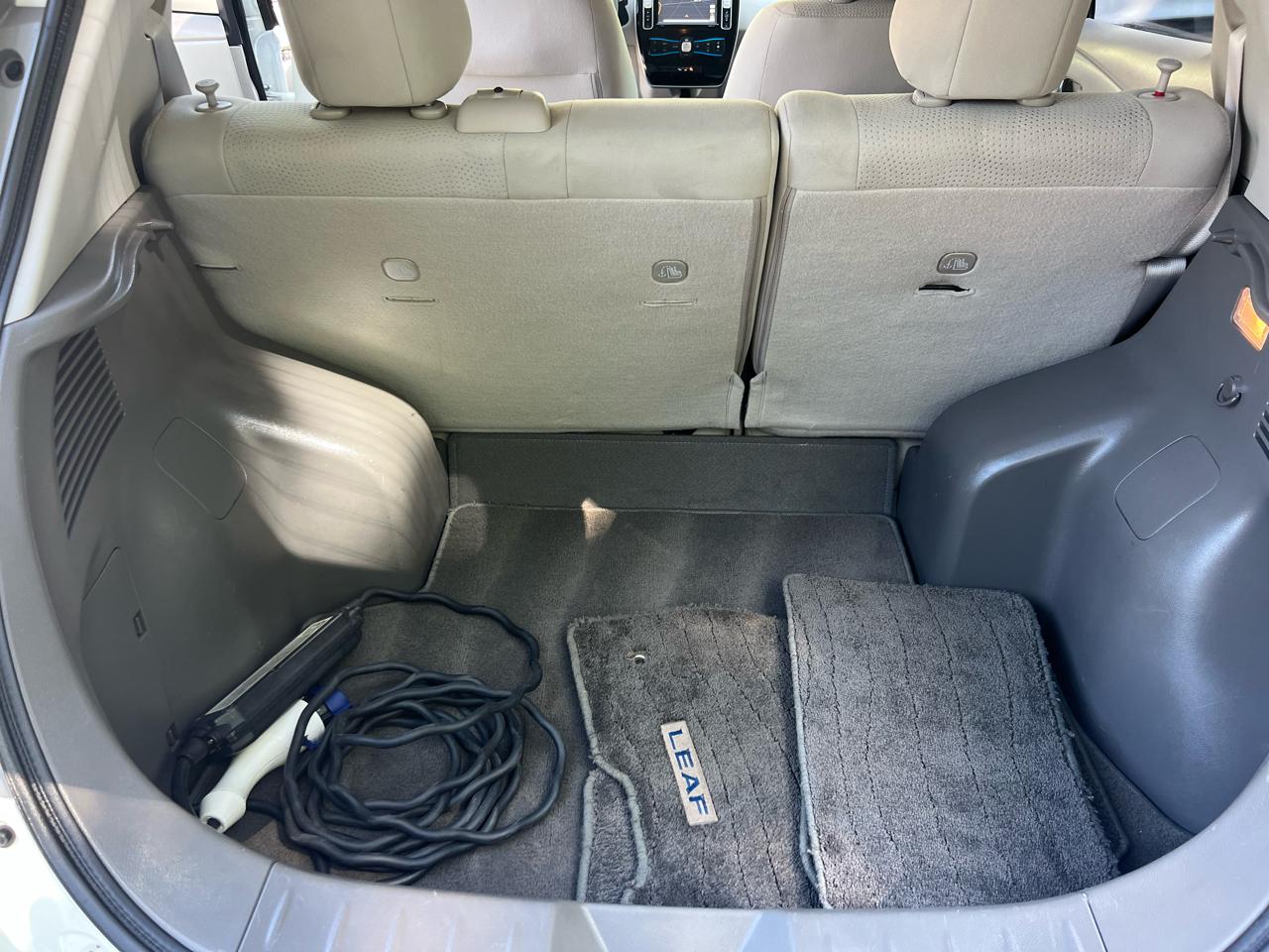 Nissan Leaf 4dr HB SV *Ltd Avail* 2015