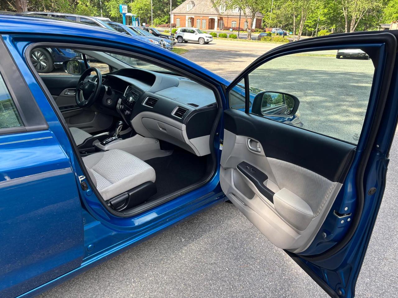 Honda Civic Sedan 4dr CVT LX 2014