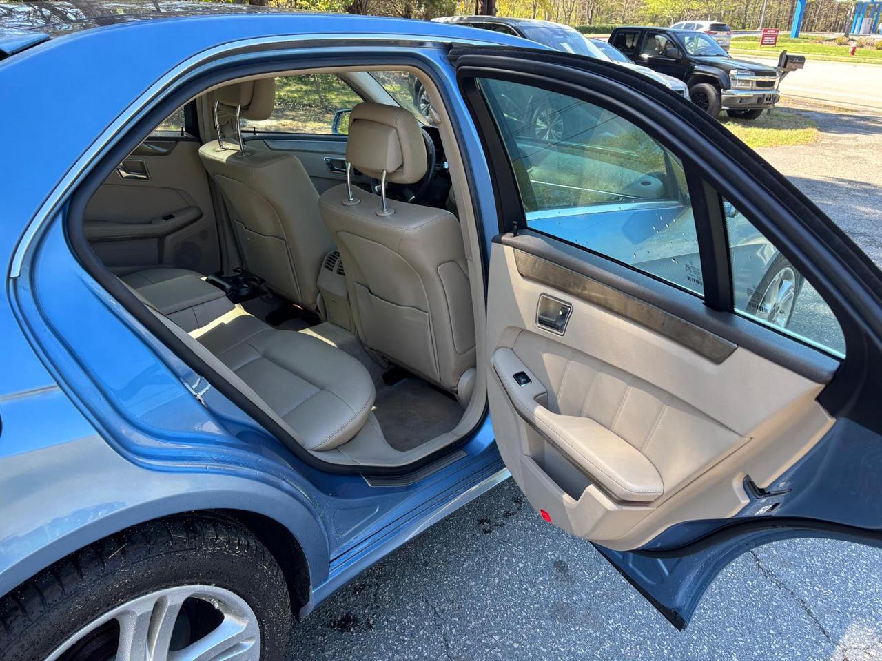 Mercedes-Benz E-Class 4dr Sdn E 350 Sport RWD 2011