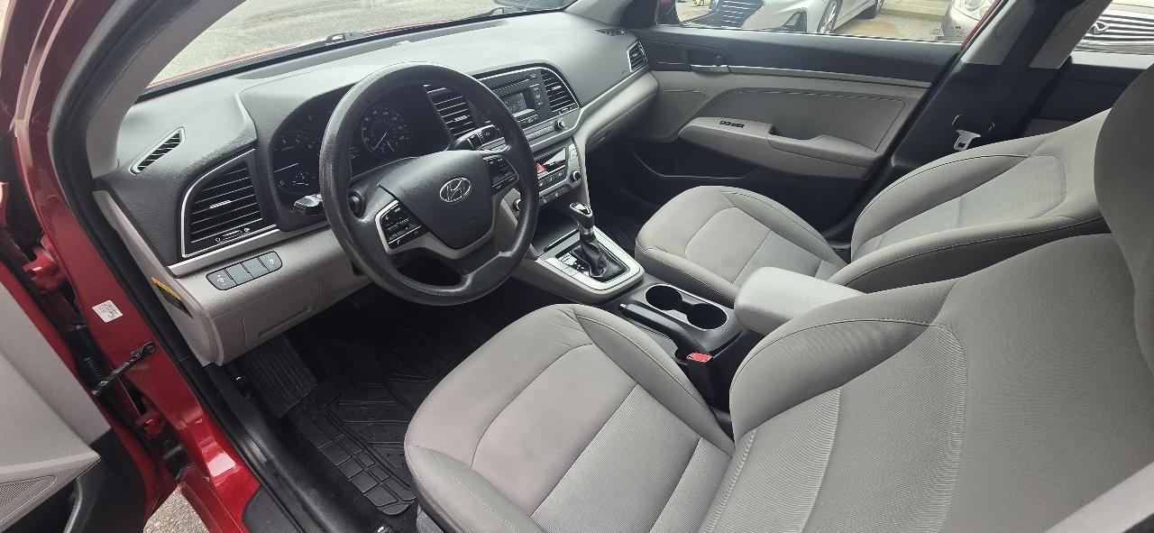 Hyundai Elantra SE 2.0L Auto (Ulsan Plant) 2017