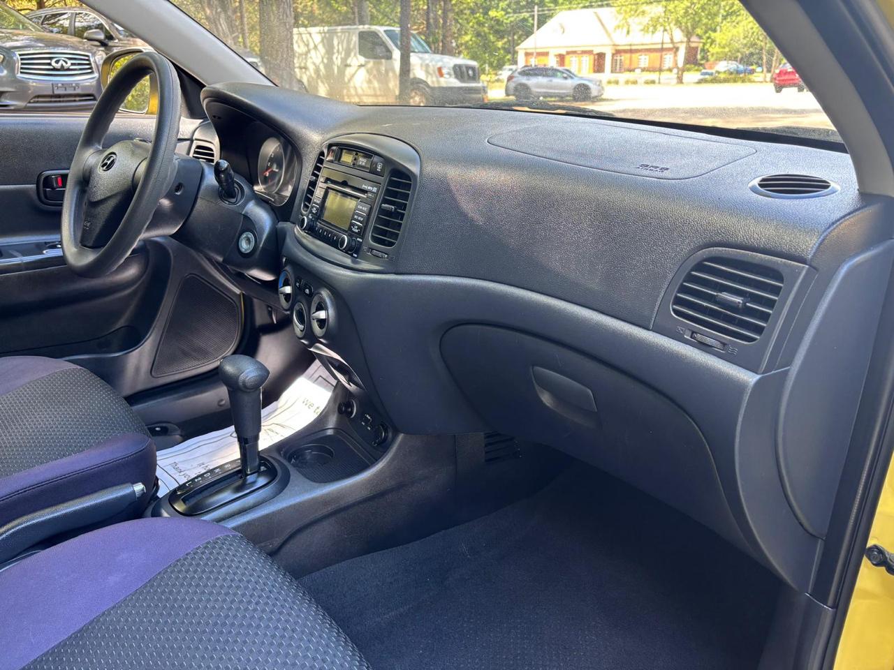 Hyundai Accent 3dr HB Auto GS 2010
