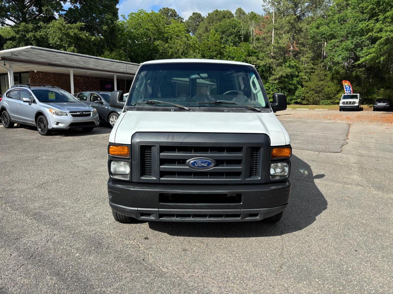 Ford Econoline Cargo Van E-150 Recreational 2011