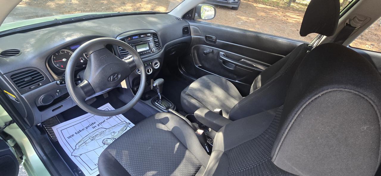 Hyundai Accent GL 3-door 2011