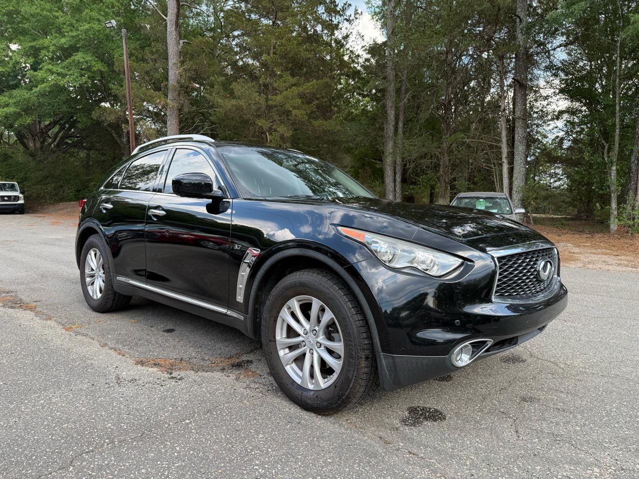 Infiniti QX70 Base 2017