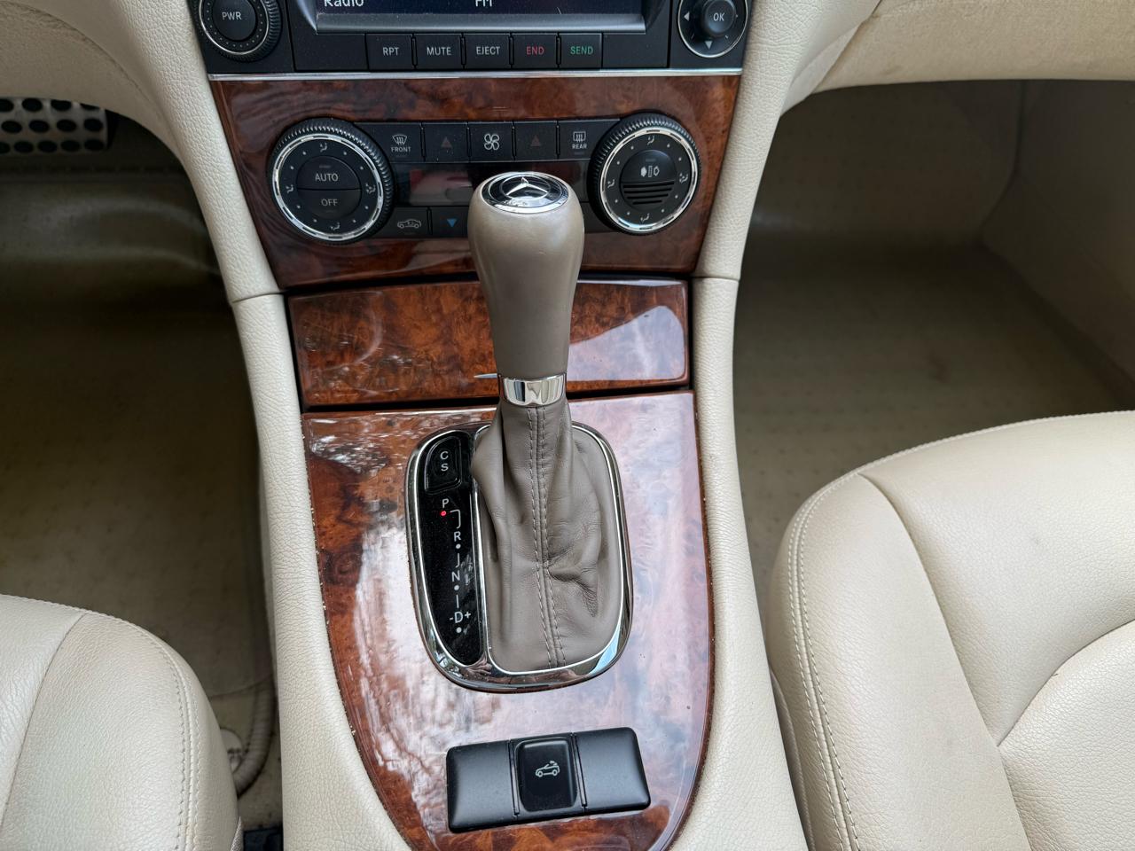Mercedes-Benz CLK-Class CLK350 Cabriolet 2008