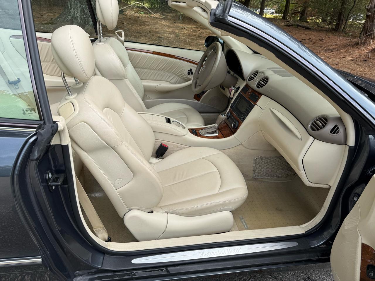 Mercedes-Benz CLK-Class CLK350 Cabriolet 2008