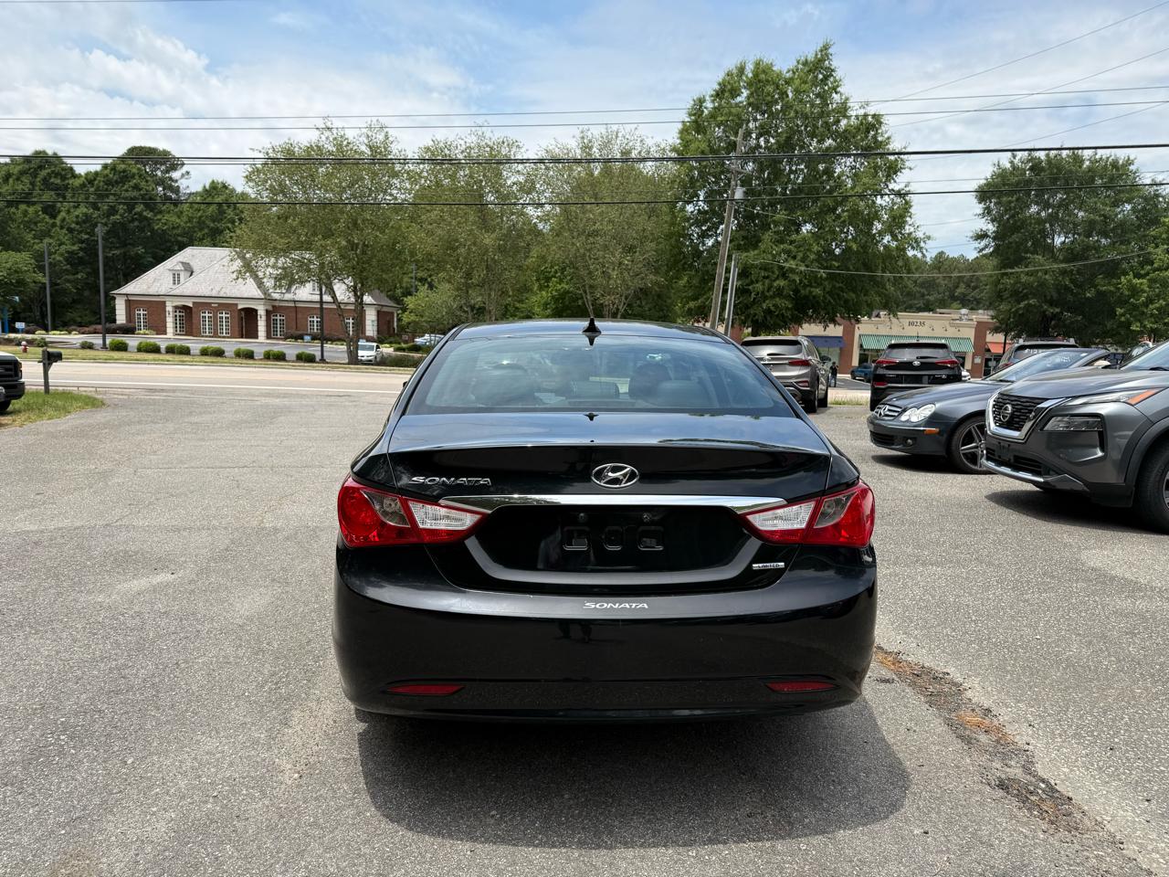 Hyundai Sonata SE Auto 2013