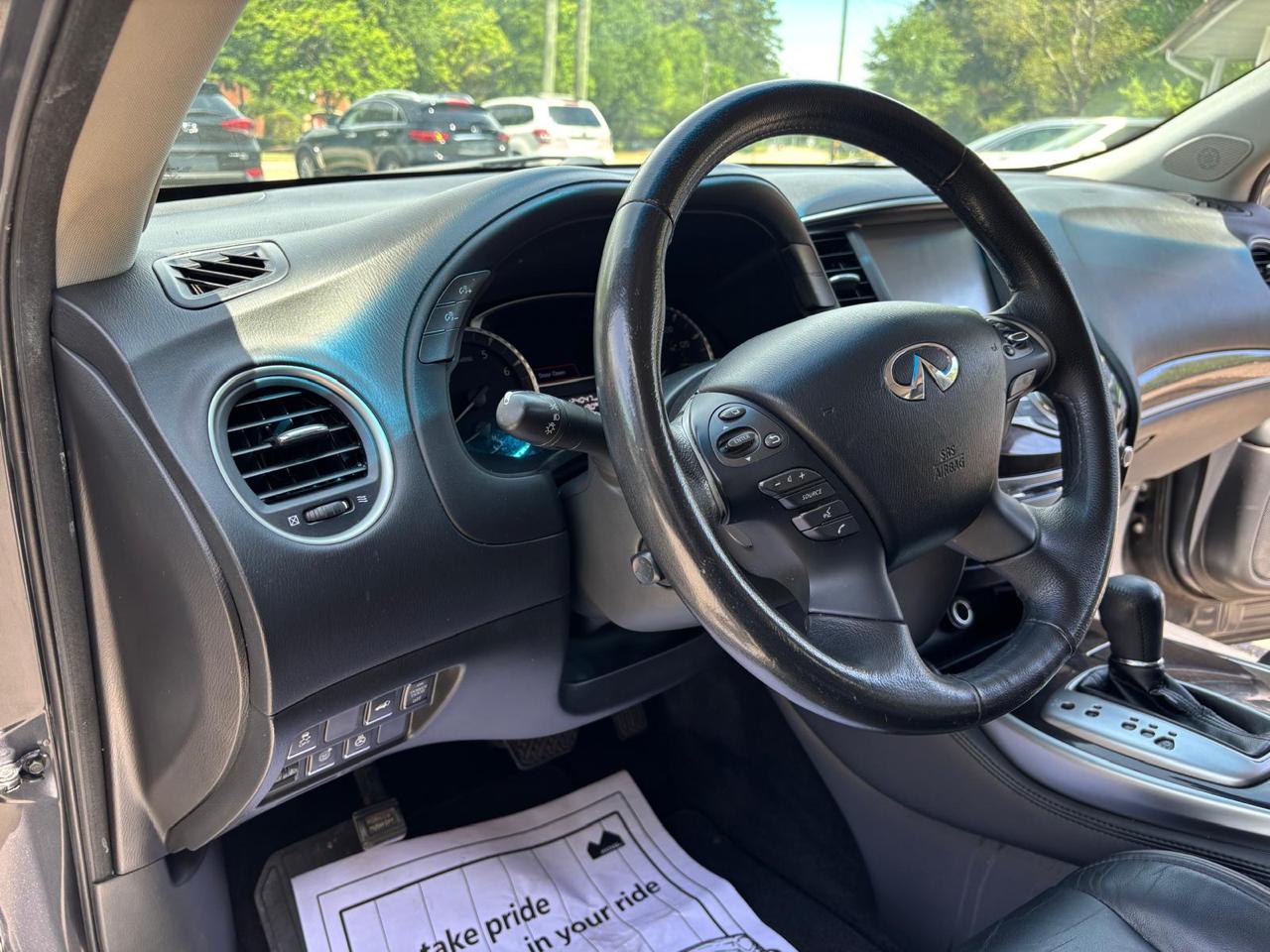 Infiniti QX60 Base AWD 2014