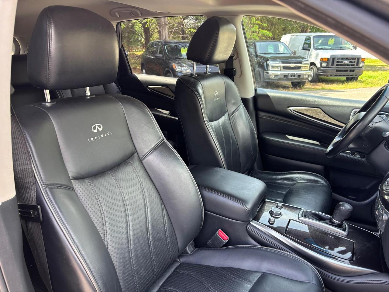 Infiniti QX60 Base AWD 2014