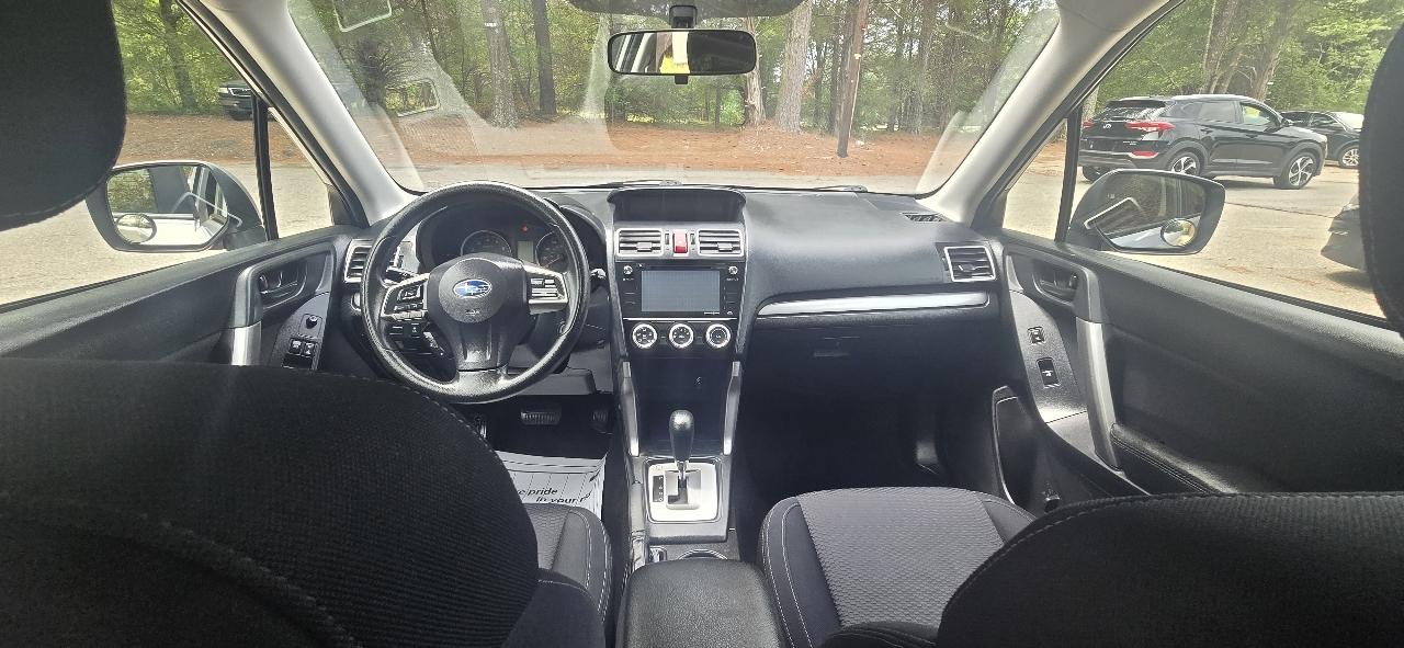 Subaru Forester 2.5i Premium PZEV CVT 2016