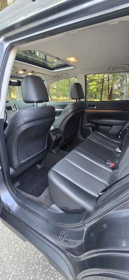 Subaru Outback 2.5i Limited 2014