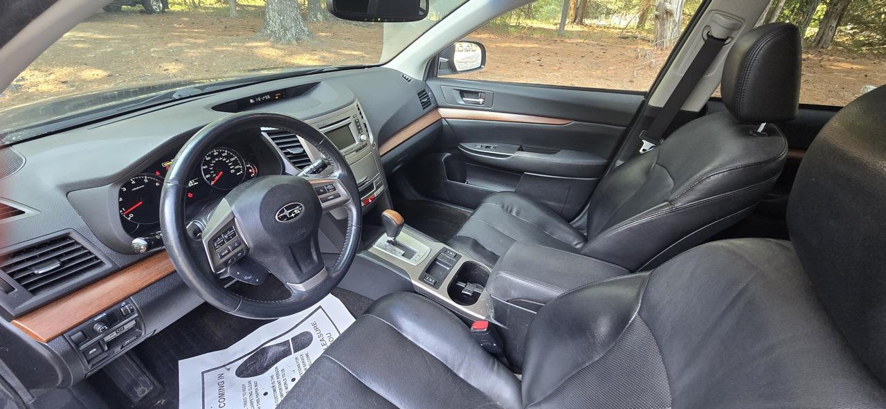 Subaru Outback 2.5i Limited 2014